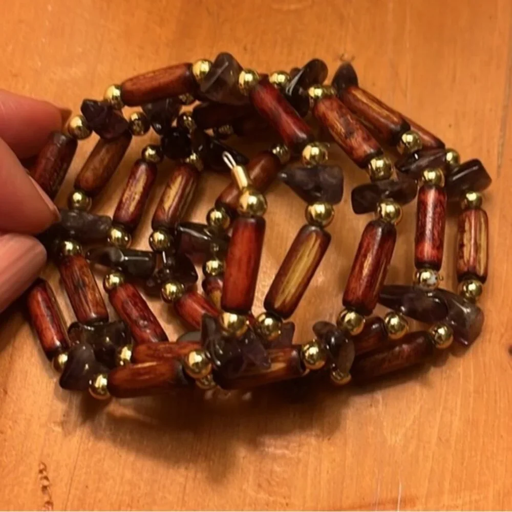 Vintage Beaded wire wrap adjustable Bbracelet.